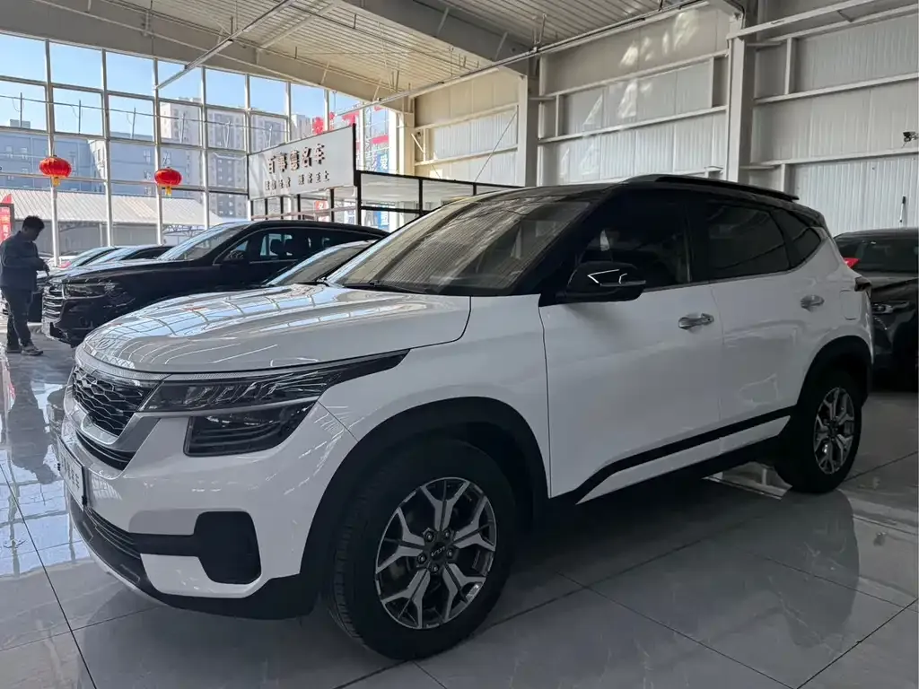 Kia KX3 — фото 1
