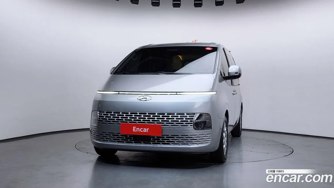 Hyundai Staria — фото 4