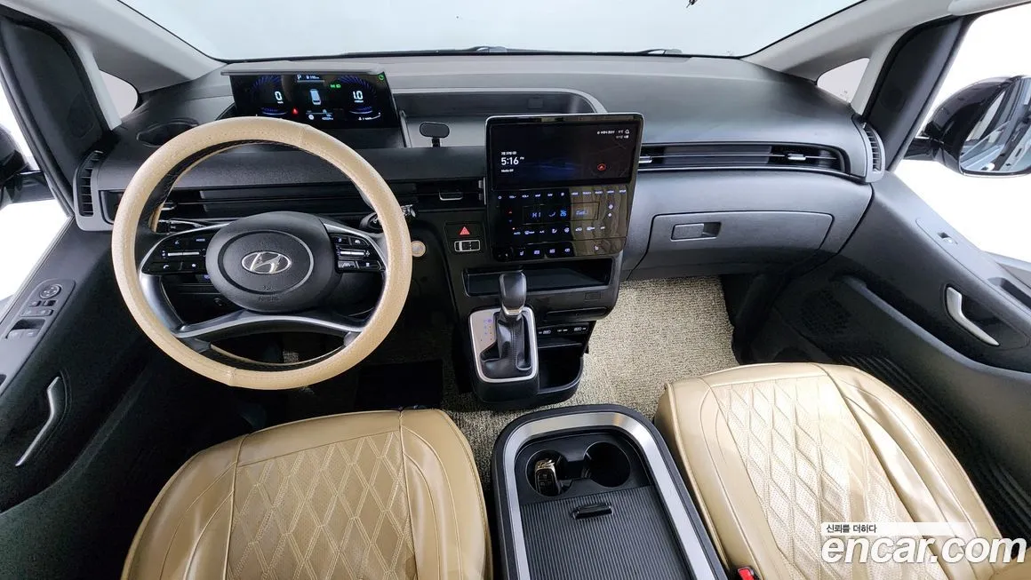 Hyundai Staria — фото 6