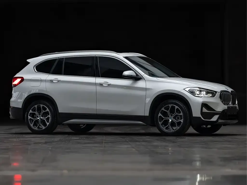 BMW X1 — фото 5