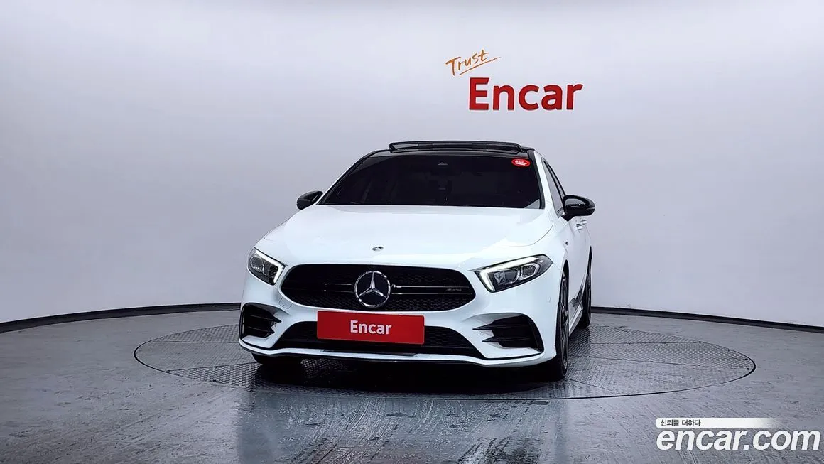 Mercedes-Benz A-Class — фото 6