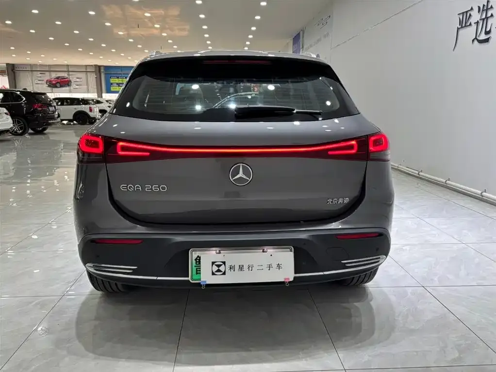 Mercedes-Benz EQA — фото 5