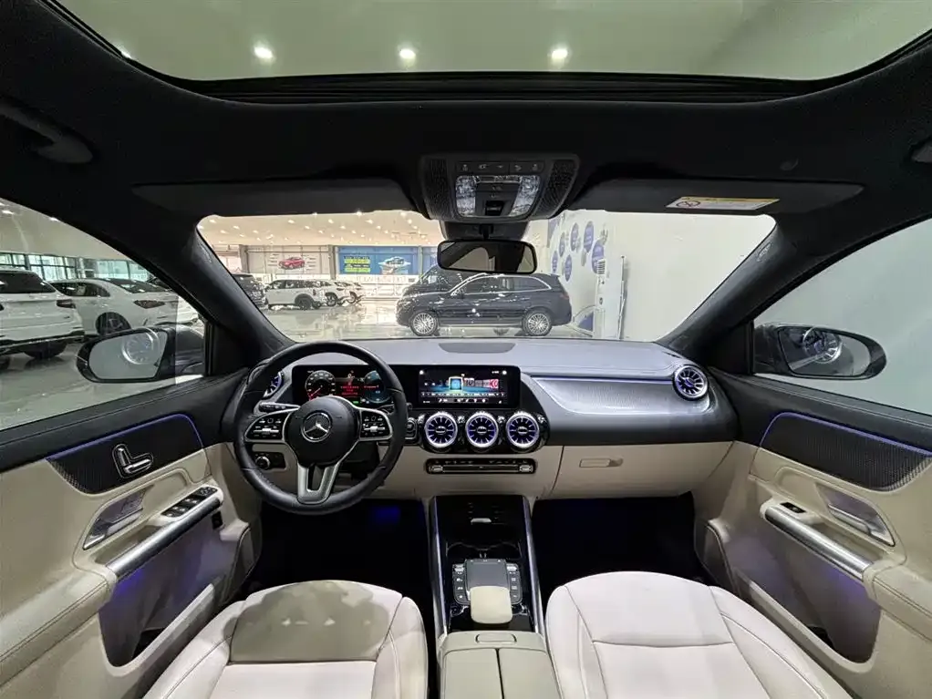 Mercedes-Benz EQA — фото 2