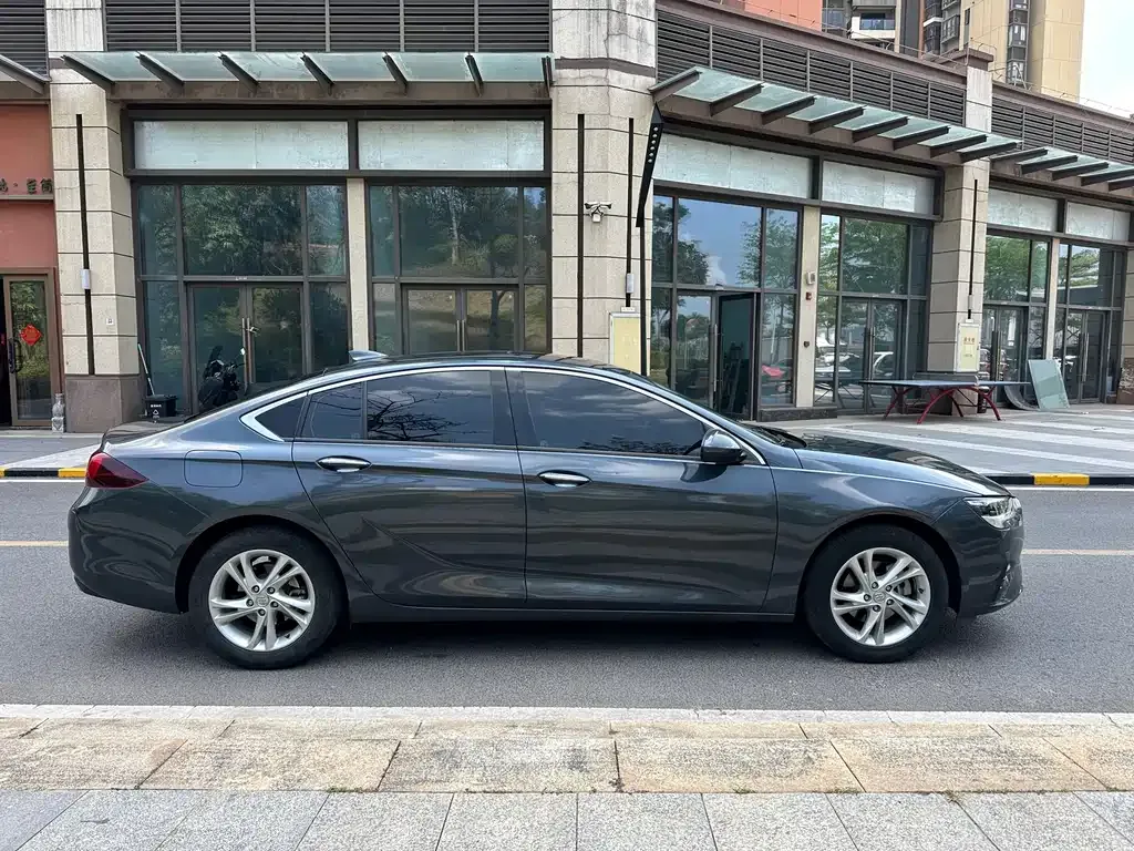 Buick Regal — фото 4
