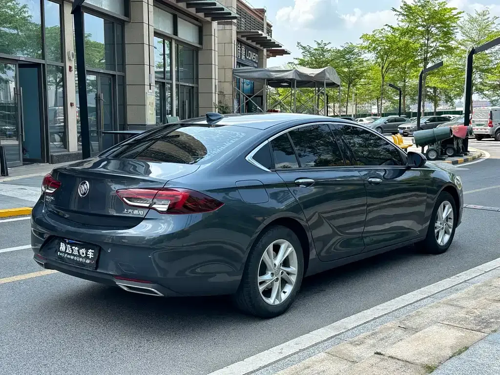 Buick Regal — фото 8