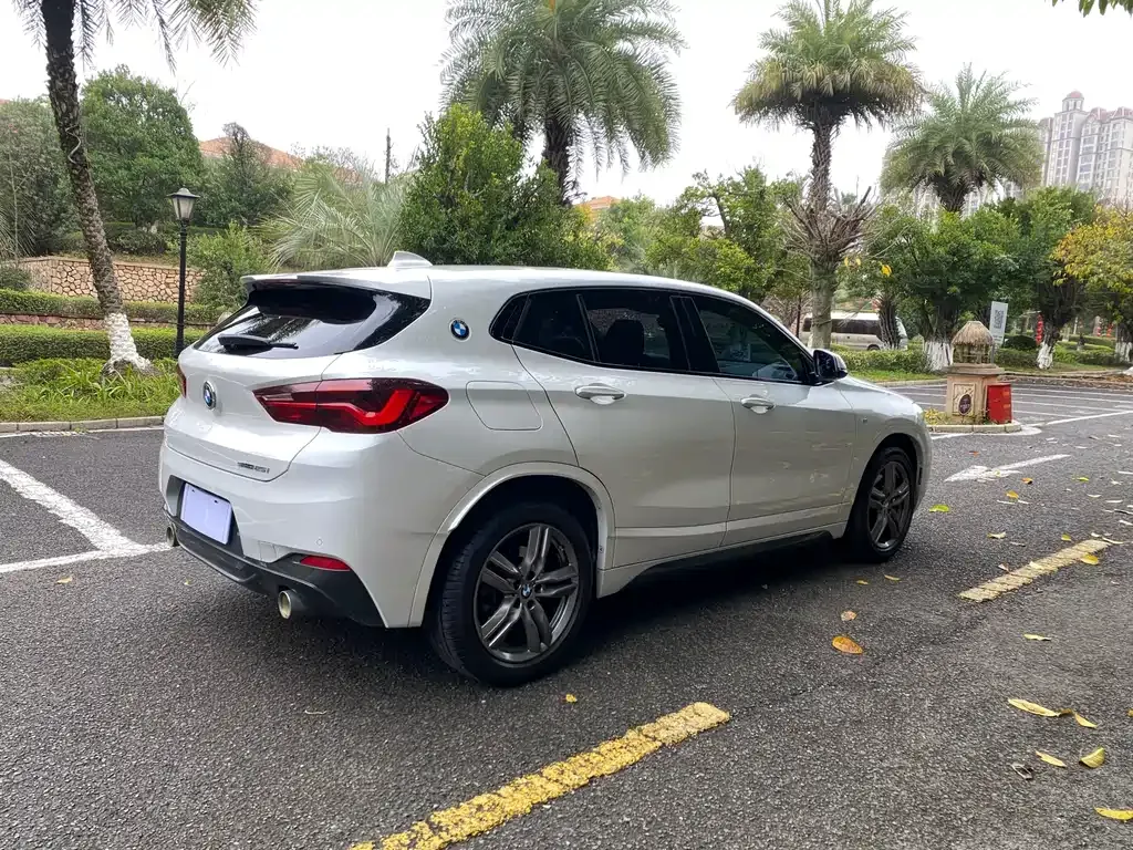 BMW X2 — фото 7