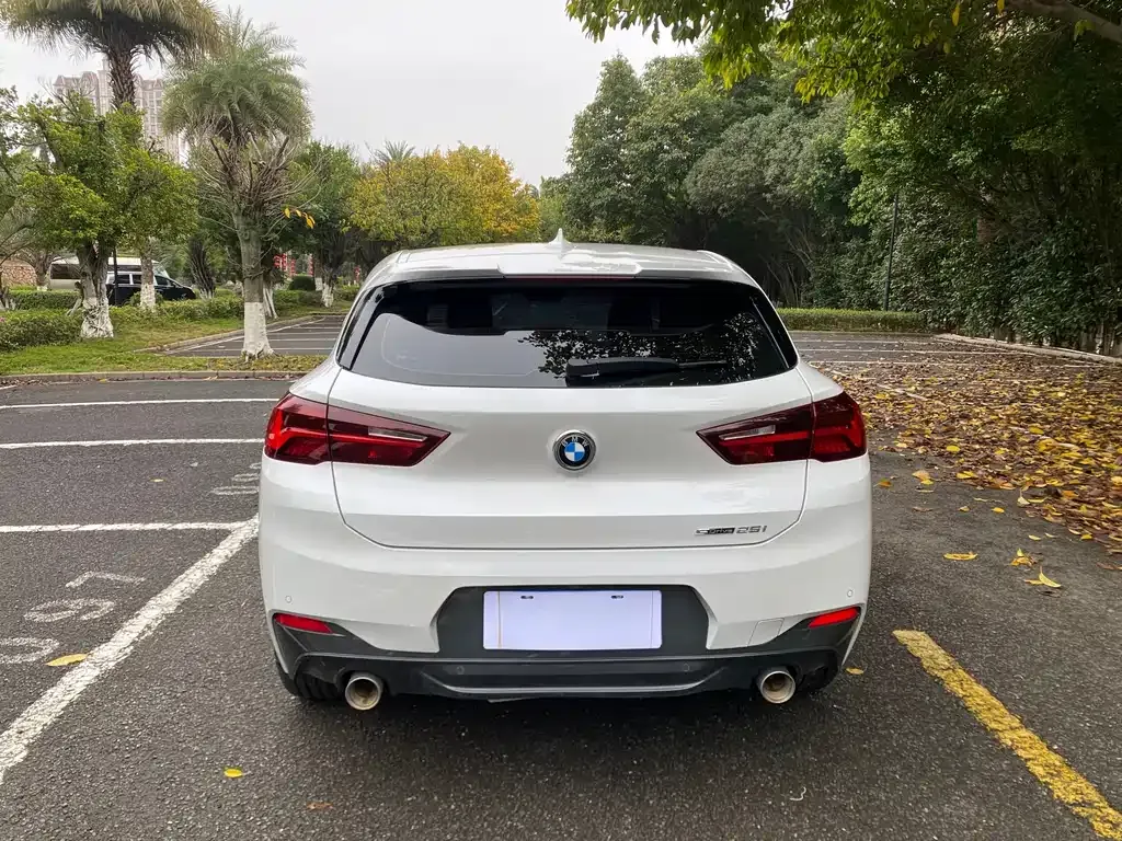 BMW X2 — фото 8