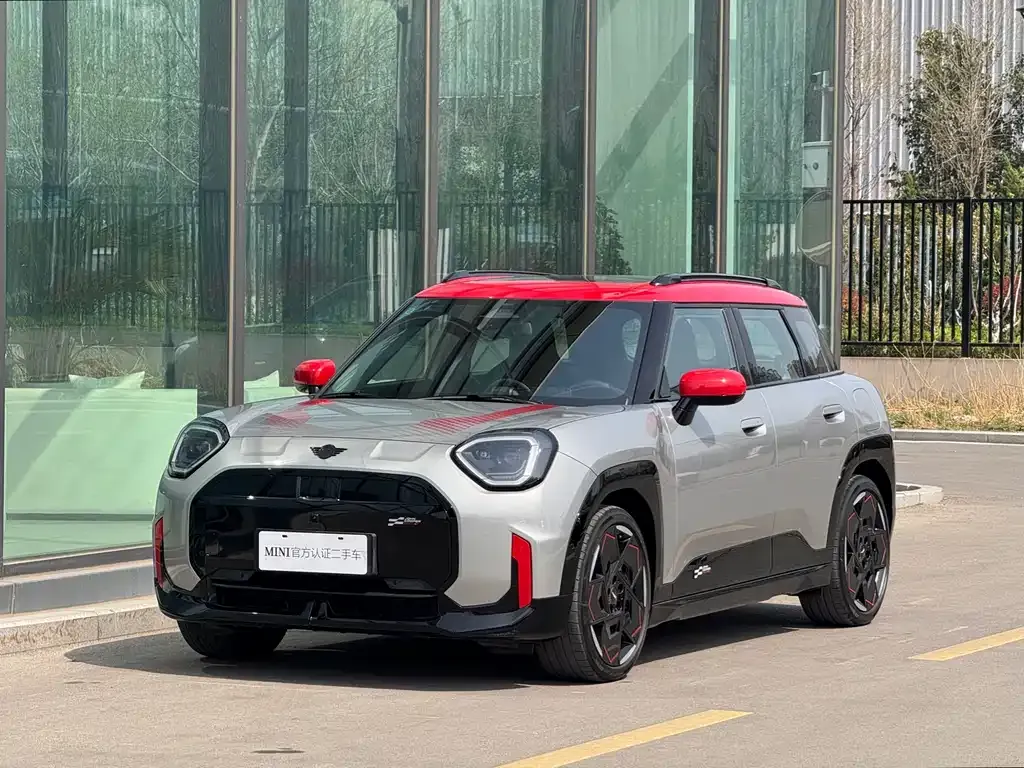 MINI Aceman JCW Electric — фото 4