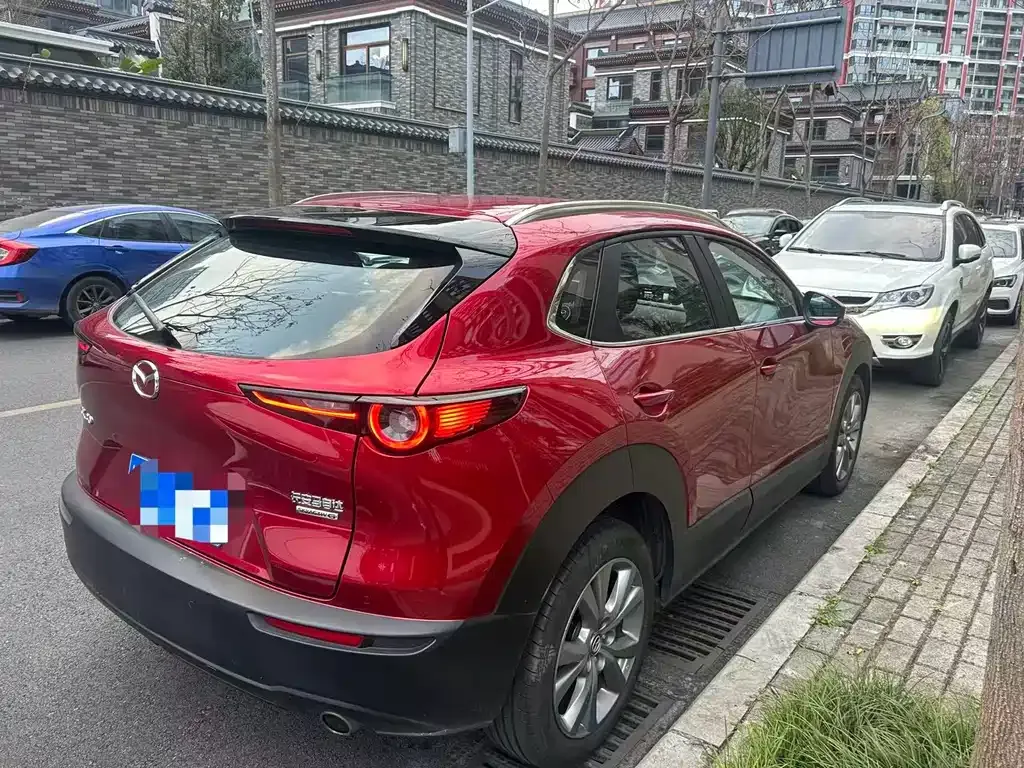 Mazda CX-30 — фото 8