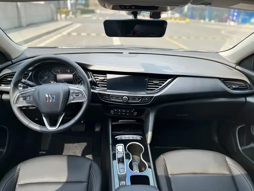 Buick Regal — фото 2