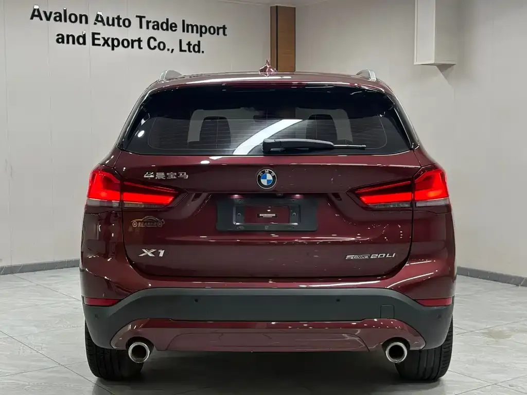 BMW X1 — фото 2