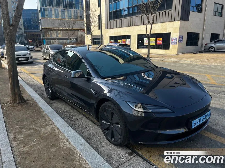 Tesla Model 3 — фото 2