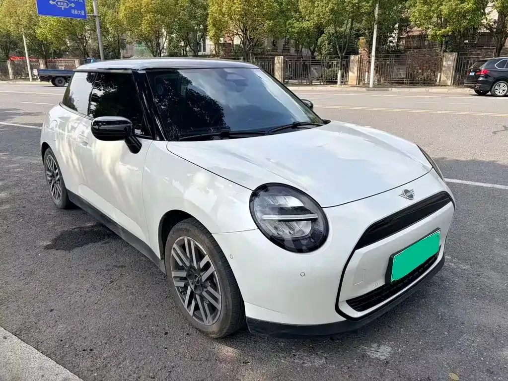 MINI Cooper EV — фото 5