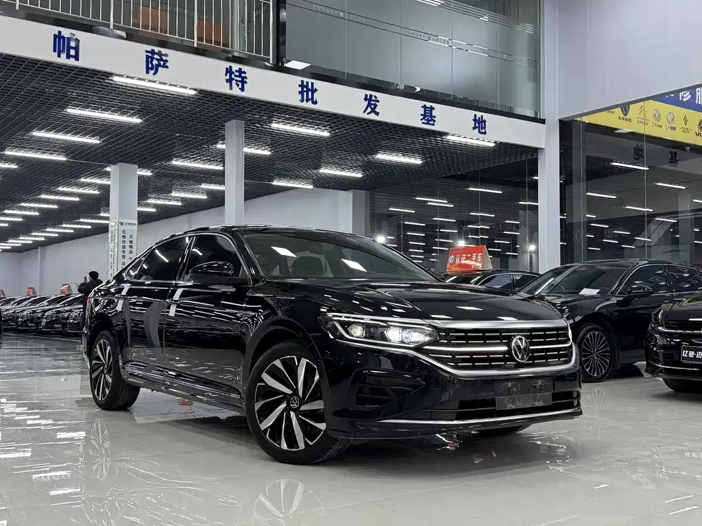 Volkswagen Passat — фото 2