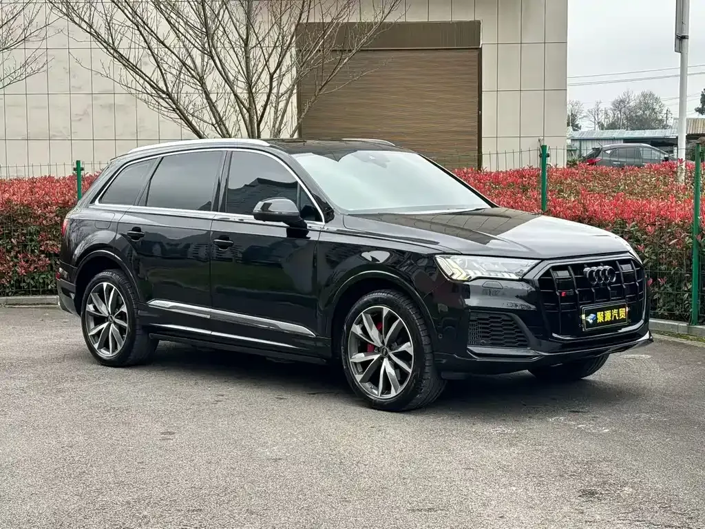 Audi Q7 — фото 2
