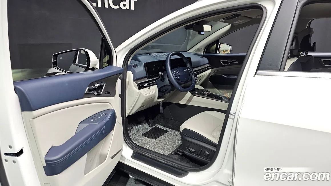Kia Sportage — фото 10
