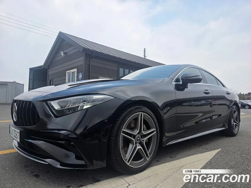 Mercedes-Benz CLS-Class — фото 1