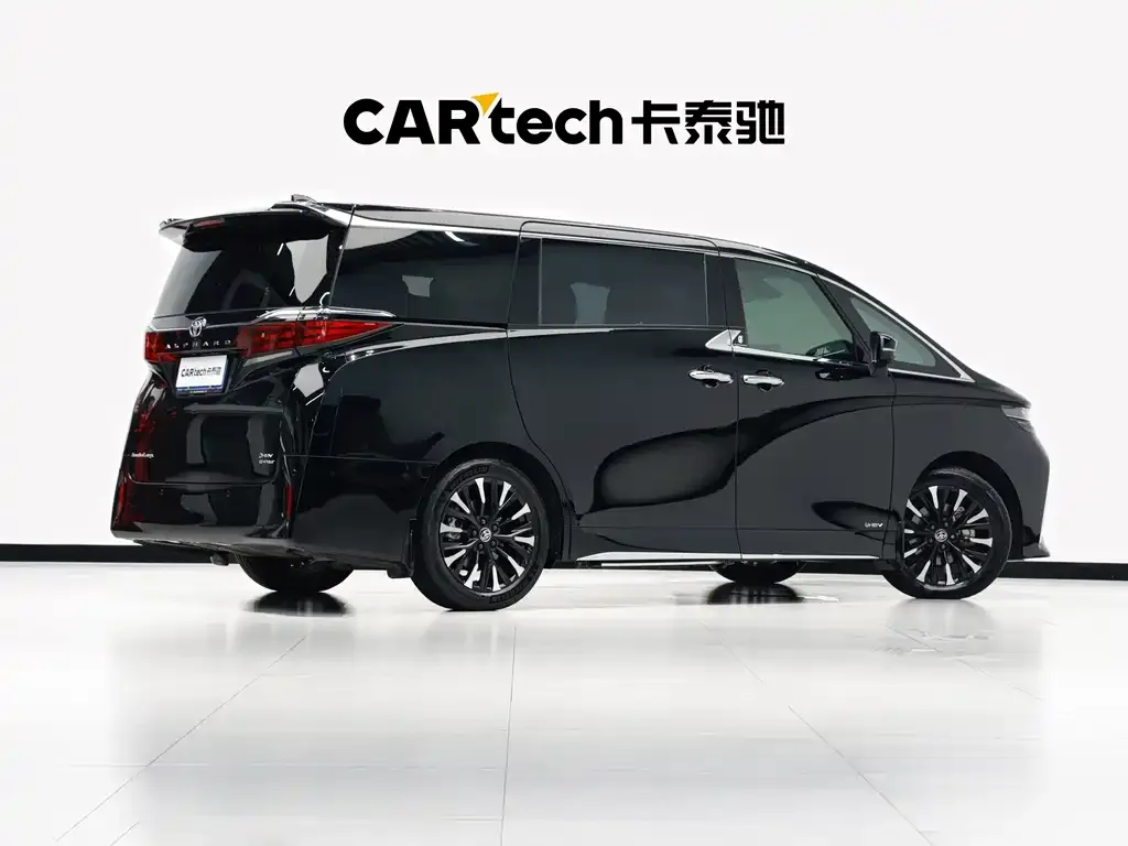 Toyota Alphard — фото 2
