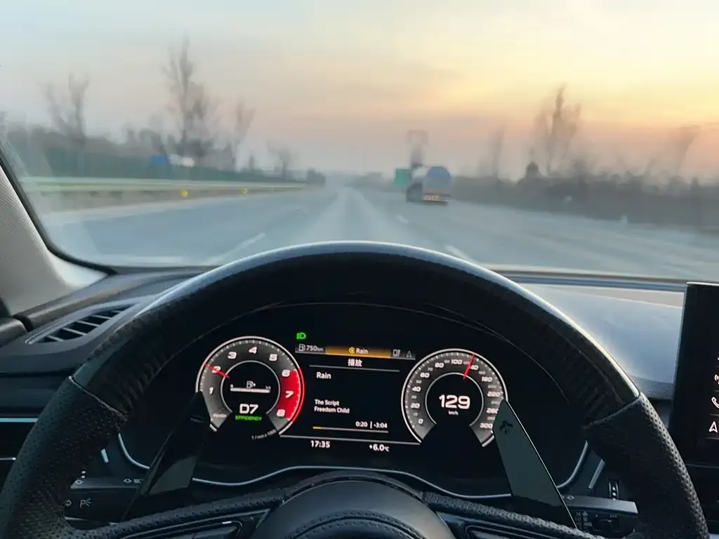 Audi A5 (Import) — фото 2