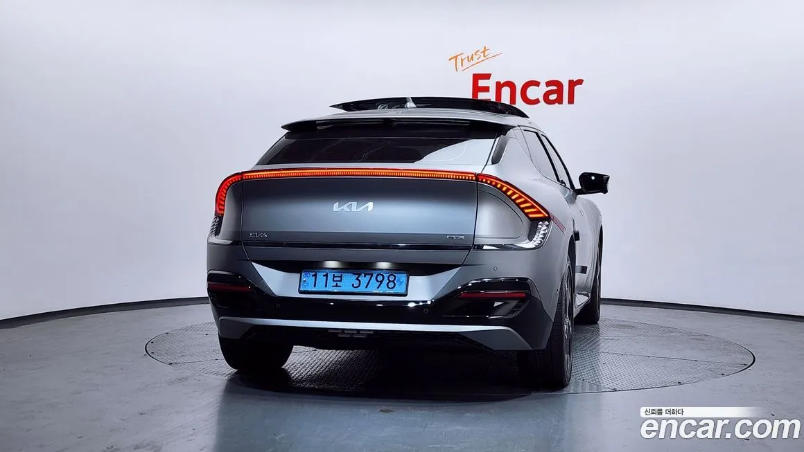Kia EV6 — фото 3