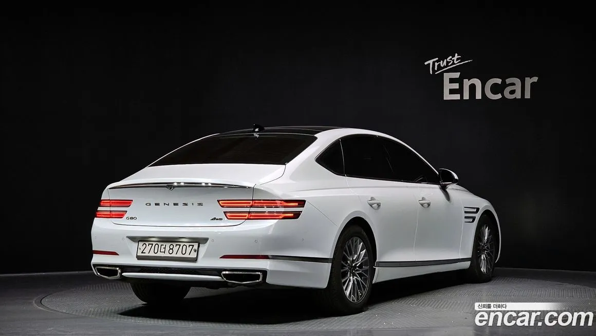 Genesis G80 — фото 10