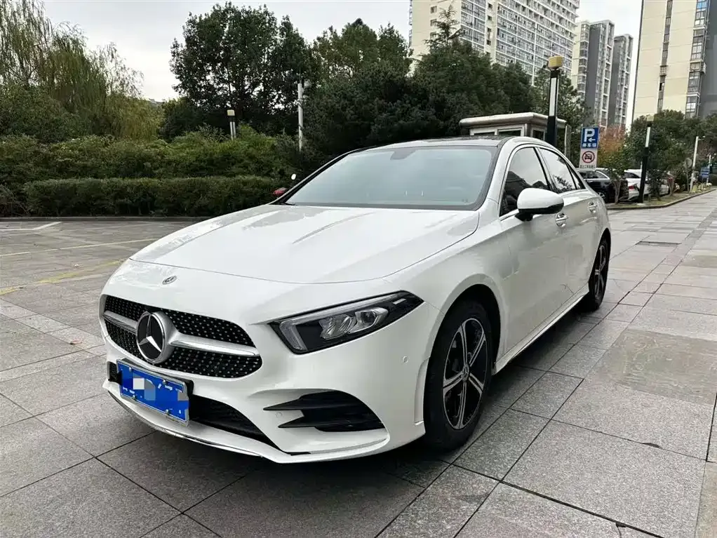Mercedes-Benz A-Class — фото 1