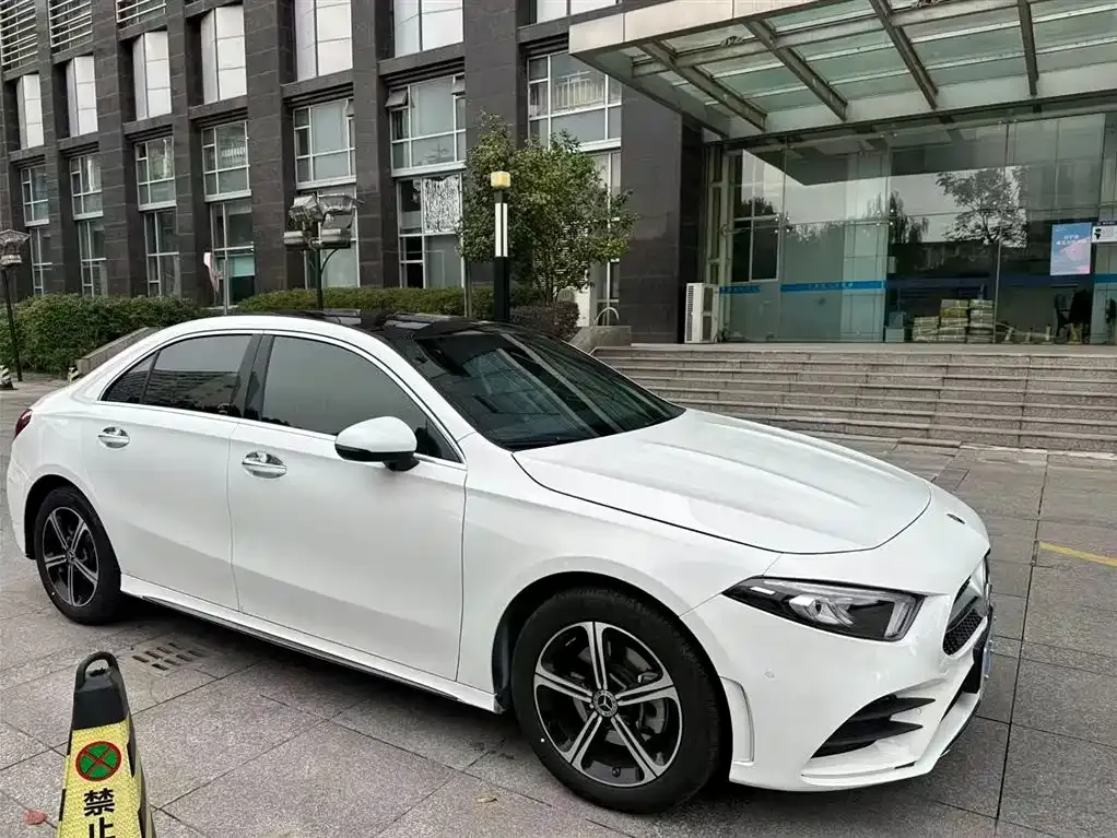 Mercedes-Benz A-Class — фото 3