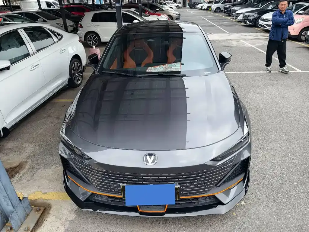 Changan UNI-V — фото 9
