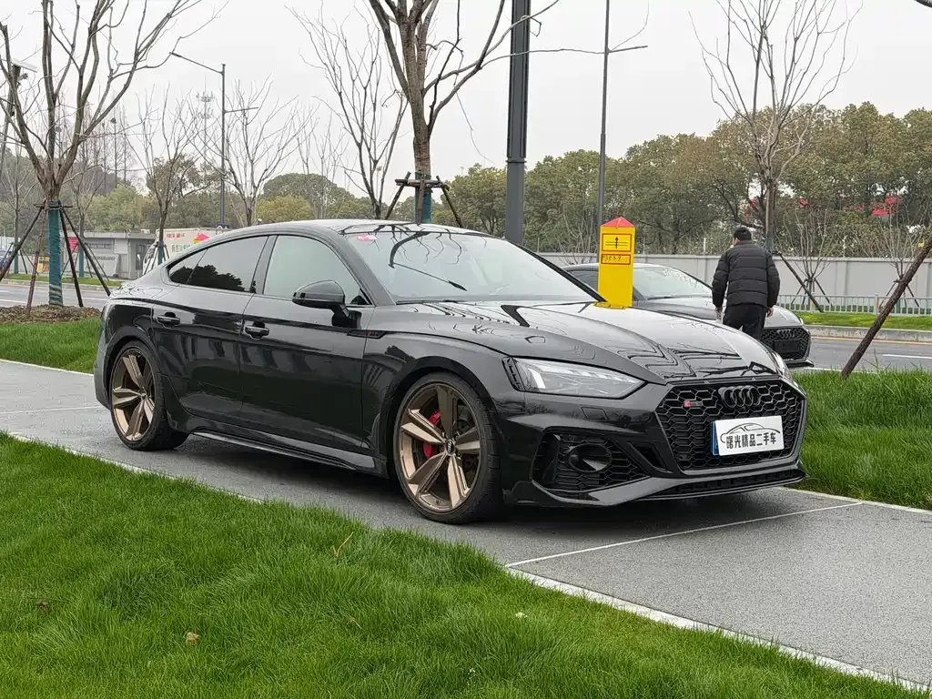 Audi RS 5 — фото 9