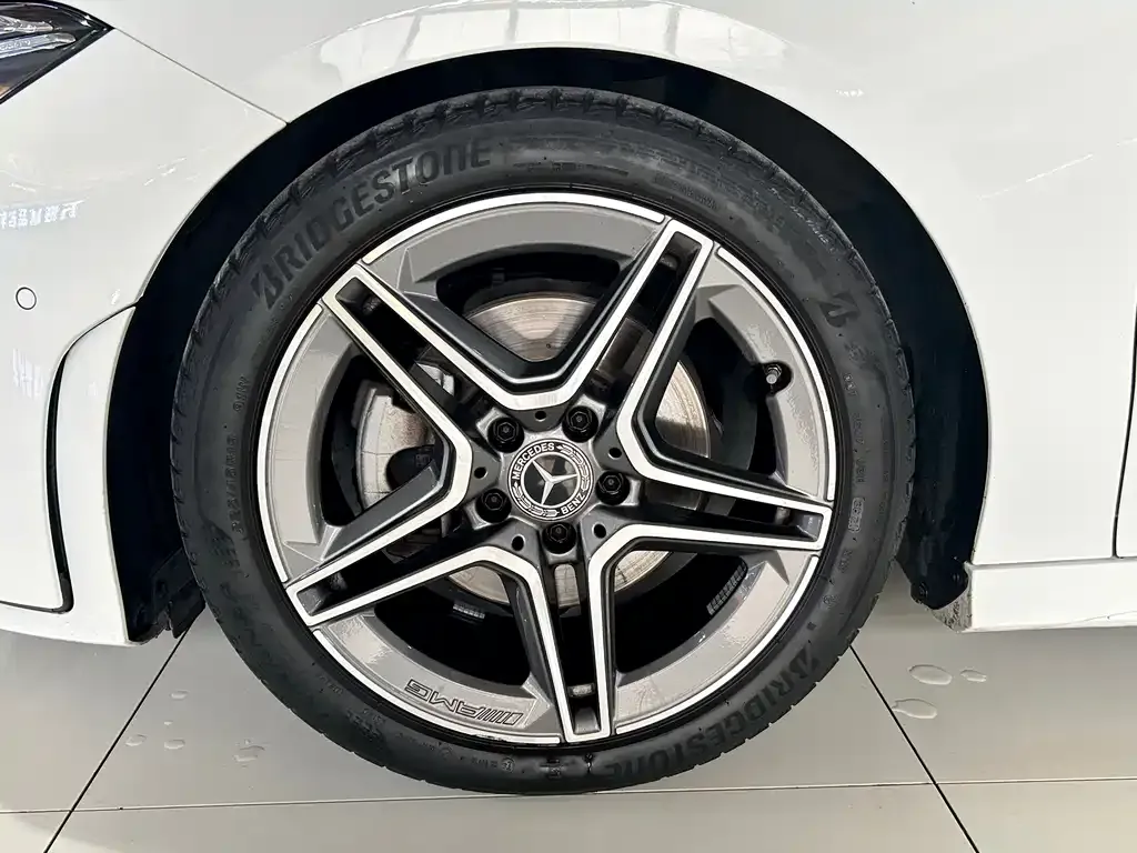 Mercedes-Benz CLA (Import) — фото 6