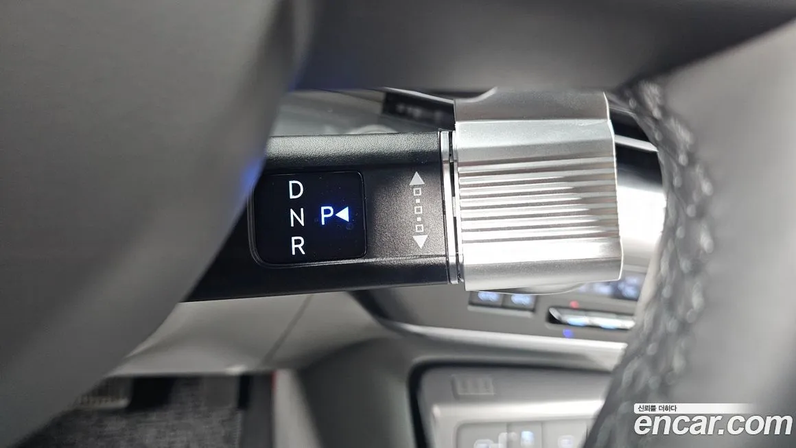 Hyundai Kona — фото 8