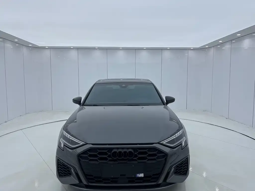 Audi A3 — фото 2