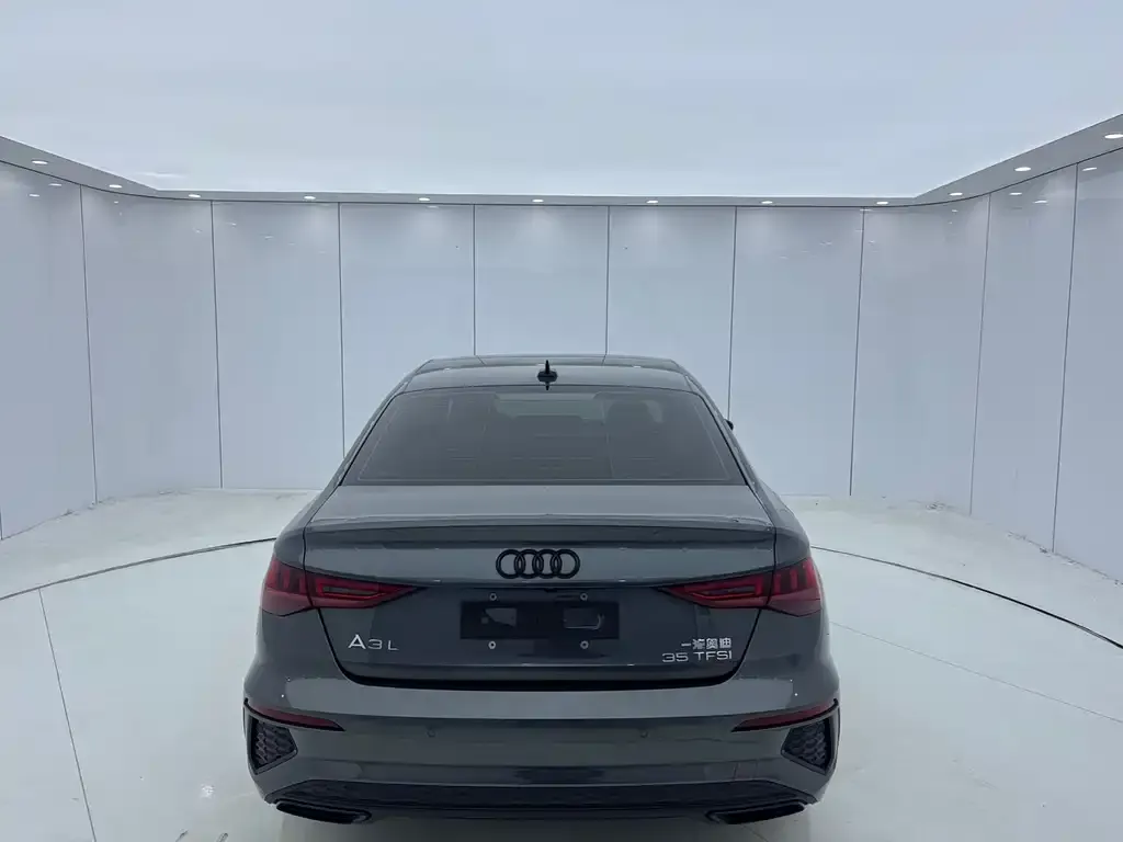 Audi A3 — фото 3