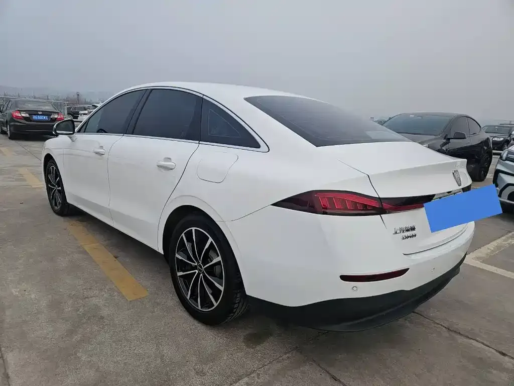 Roewe D7 — фото 9