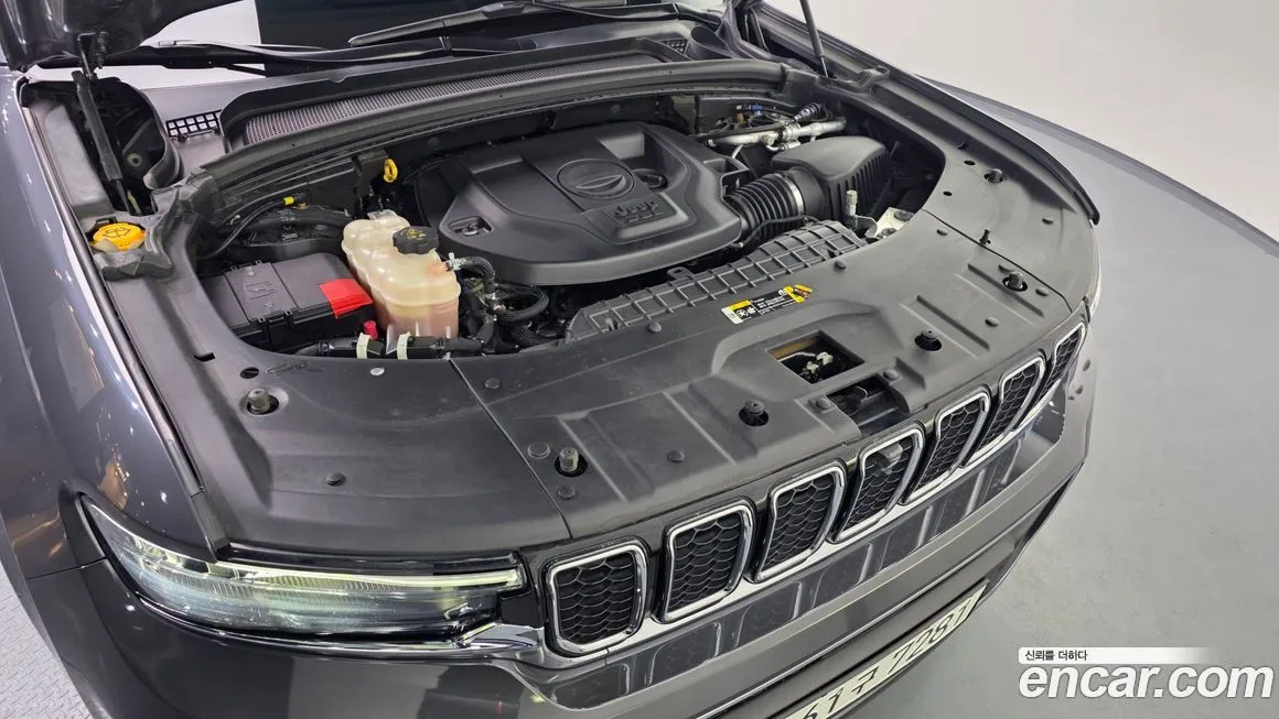 Jeep Cherokee — фото 10