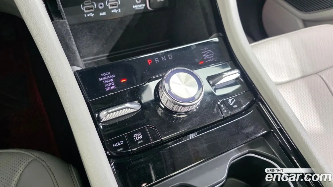 Jeep Cherokee — фото 4