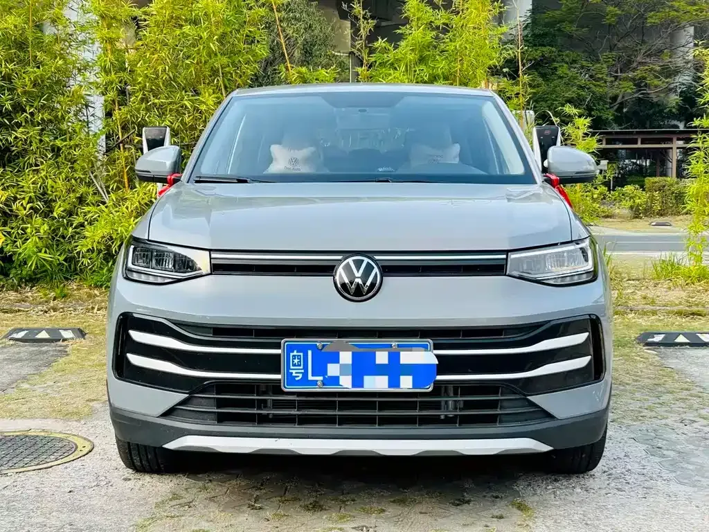 Volkswagen Tharu — фото 4