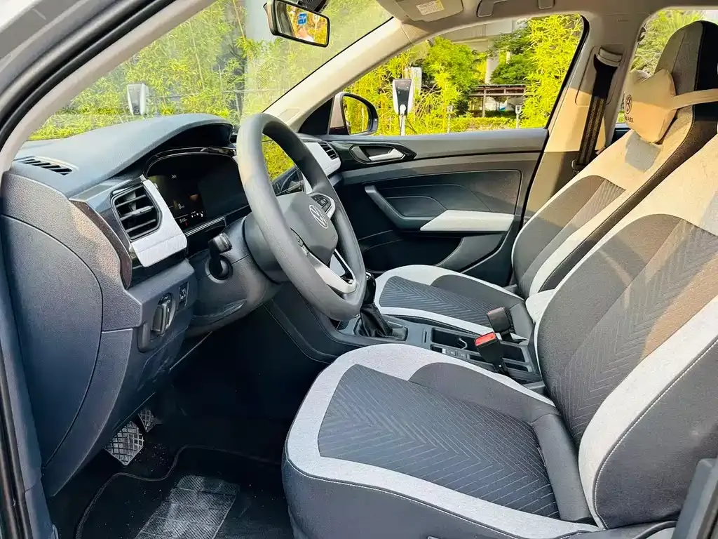 Volkswagen Tharu — фото 7