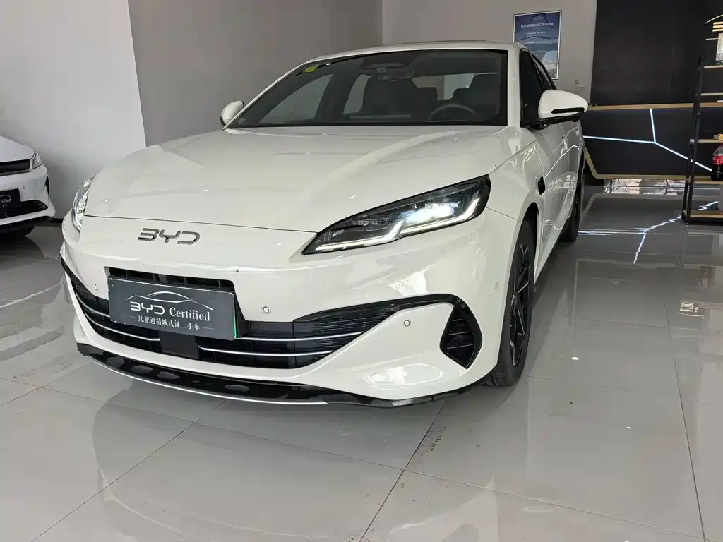 BYD Seal 06 — фото 1
