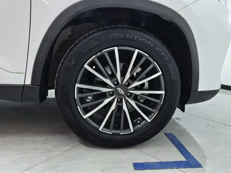 Chery Tiggo 8 PLUS — фото 9