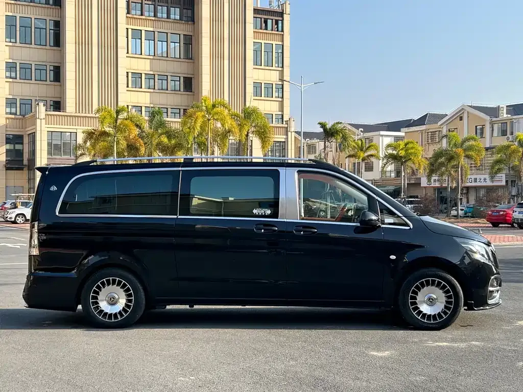 Mercedes-Benz Vito — фото 7