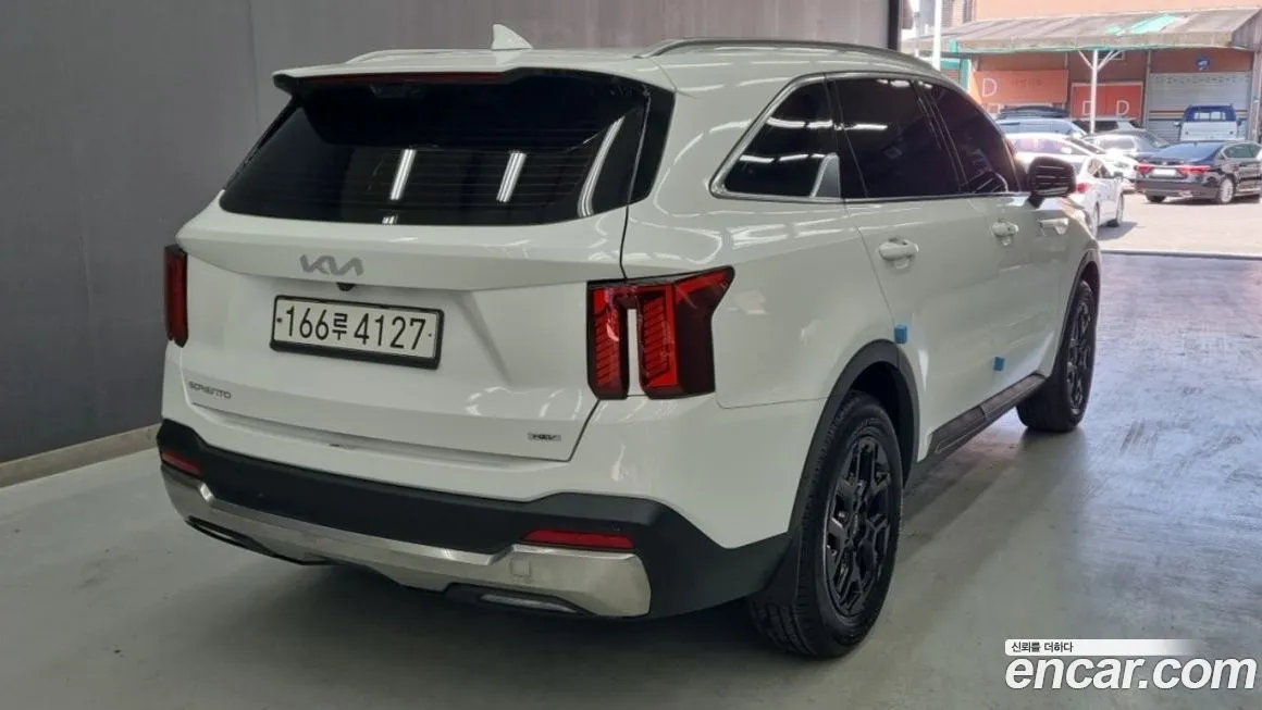 Kia Sorento — фото 9