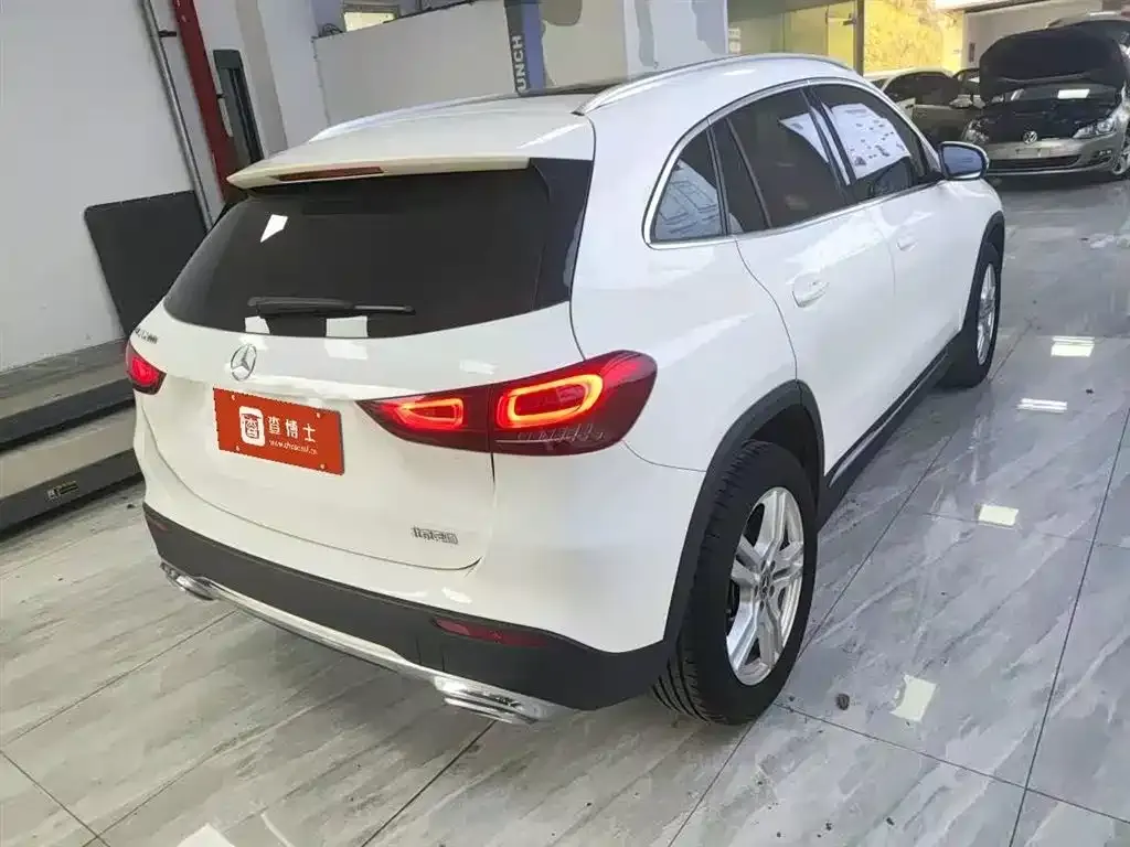 Mercedes-Benz GLA — фото 5
