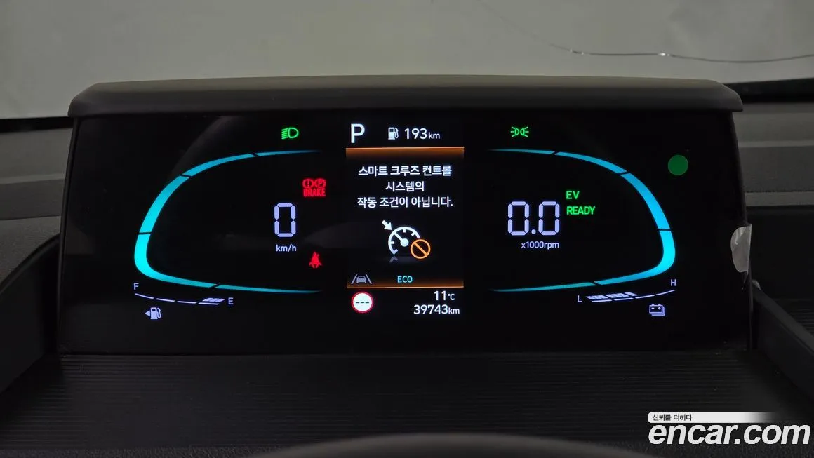 Hyundai Staria — фото 3