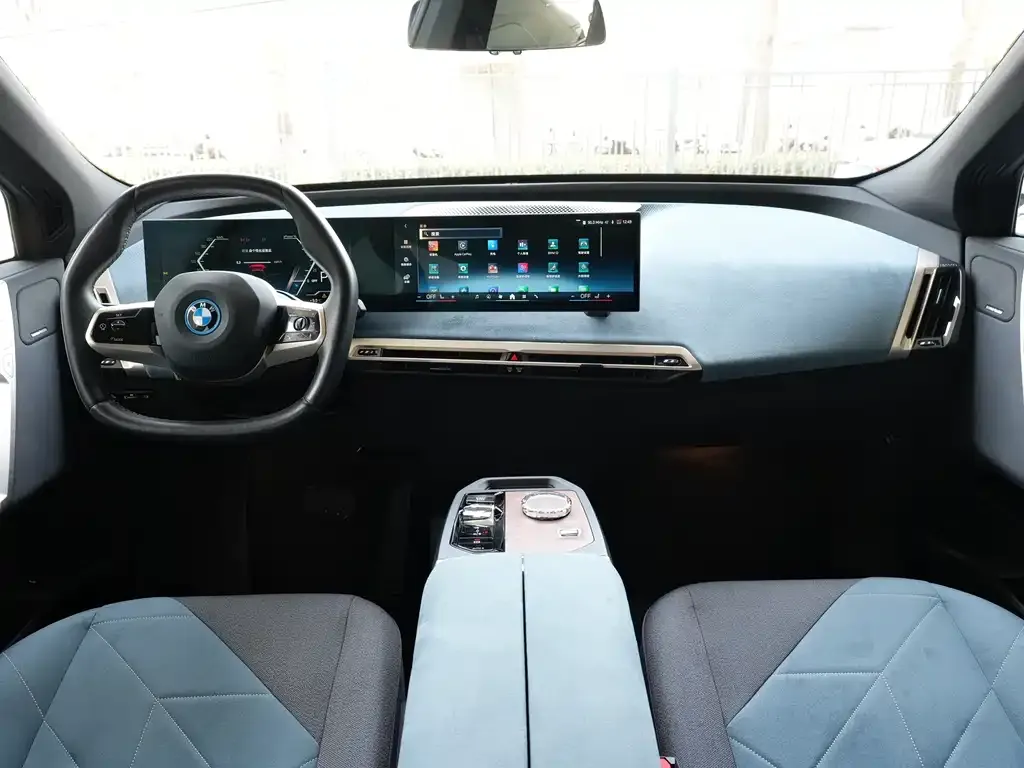 BMW iX — фото 10