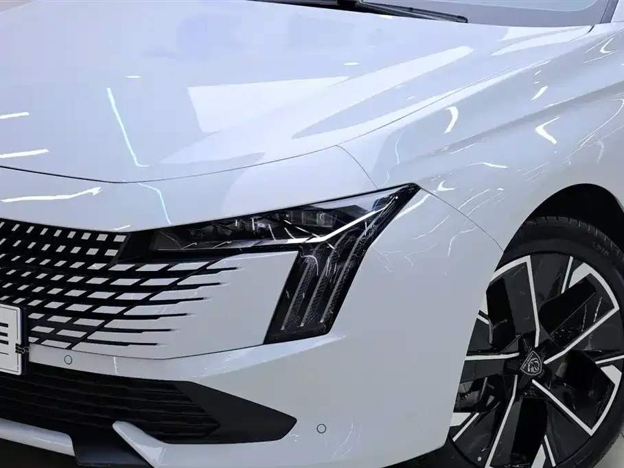 Peugeot 508 — фото 8