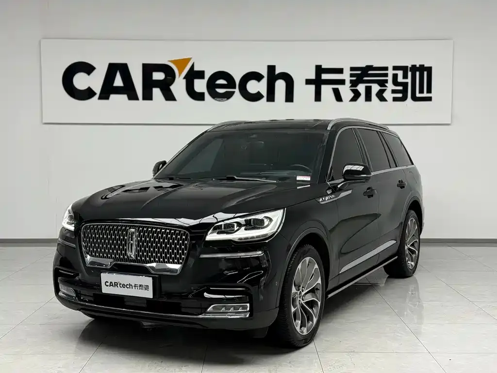 Lincoln Aviator — фото 1