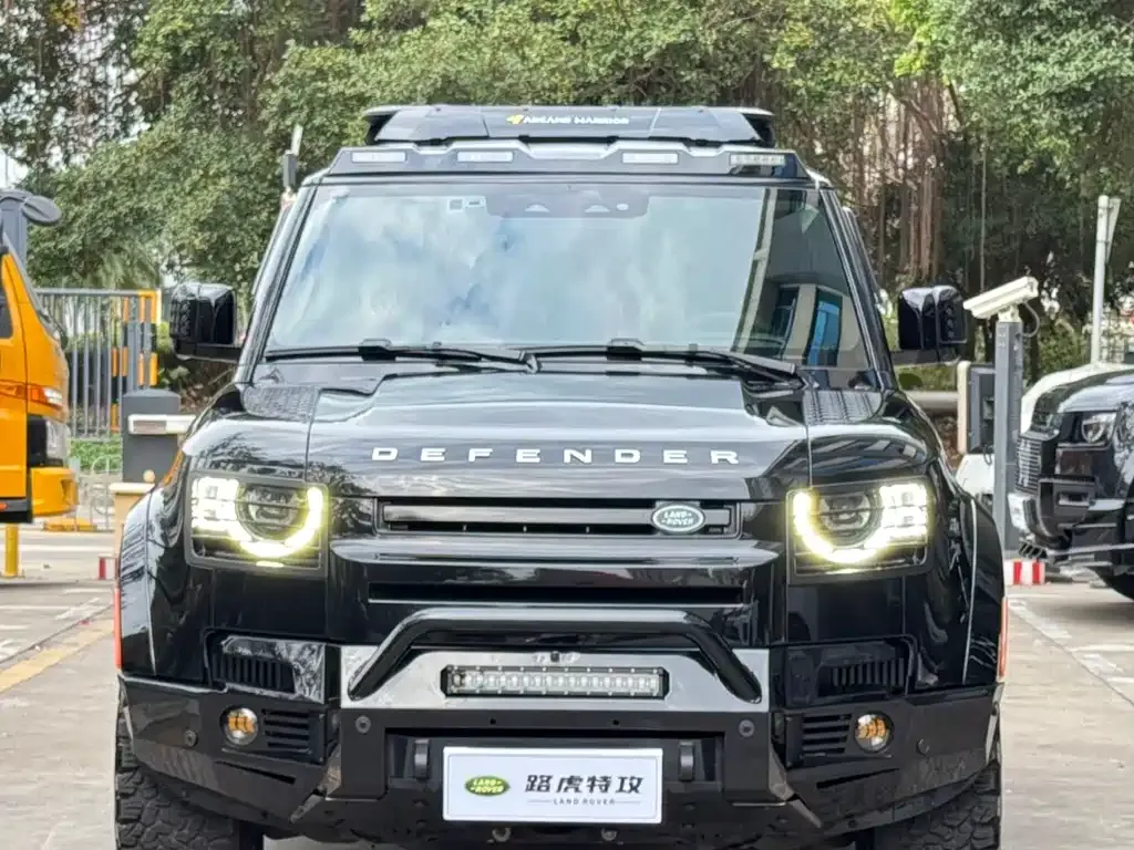 Land Rover Defender — фото 4