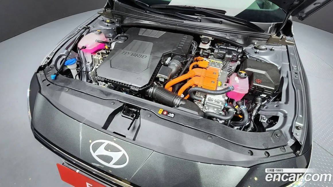 Hyundai AVANTE — фото 2