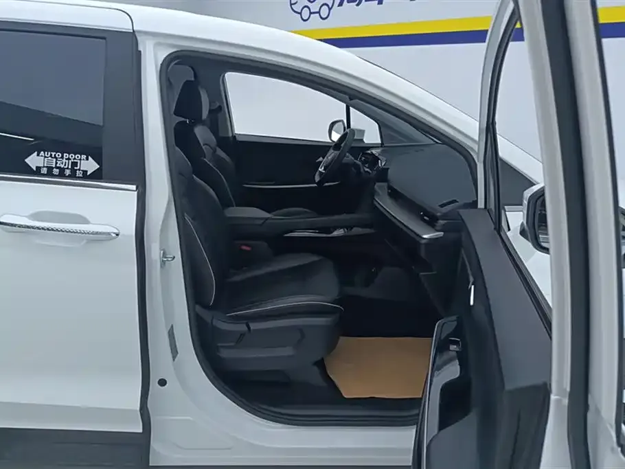 Hyundai Custo — фото 3